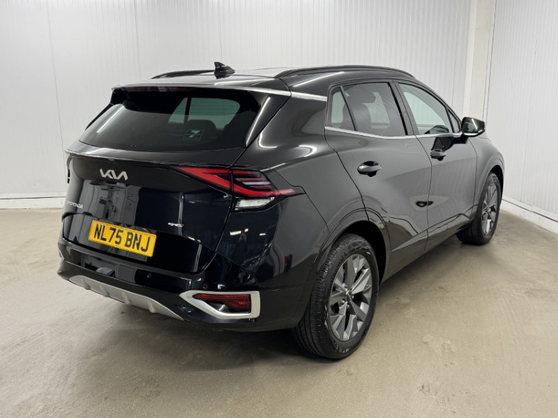 2025 (75) KIA SPORTAGE 1.6T GDi 207 HEV GT-Line 5dr Auto 5202016