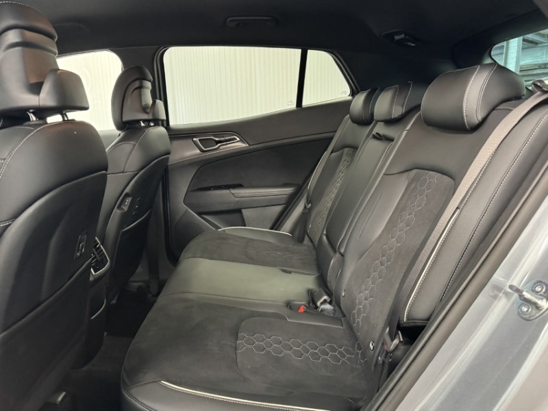 2025 (75) KIA SPORTAGE 1.6T GDi 207 HEV GT-Line 5dr Auto 5130224