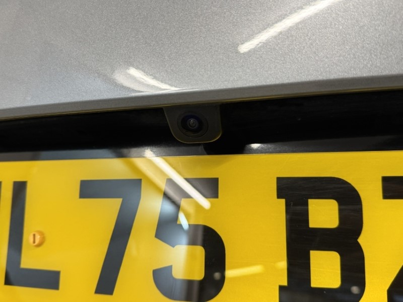 2025 (75) KIA SPORTAGE 1.6T GDi 207 HEV GT-Line 5dr Auto 5130221