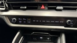 2025 (75) KIA SPORTAGE 1.6T GDi 207 HEV GT-Line 5dr Auto 5115332