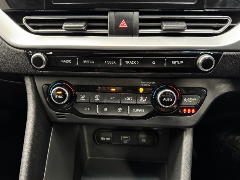 2022 (22) KIA NIRO 1.6 GDi Hybrid 2 5dr DCT 5145308