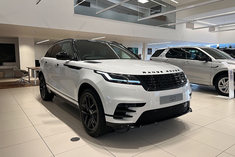 New LAND ROVER RANGE ROVER VELAR 2.0 D200 MHEV Dynamic SE 5dr Auto Fuji ...