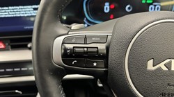 2025 (75) KIA SPORTAGE 1.6T GDi 207 HEV GT-Line 5dr Auto 5203819