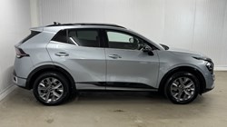 2025 (75) KIA SPORTAGE 1.6T GDi 207 HEV GT-Line 5dr Auto 5203826