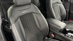 2025 (75) KIA SPORTAGE 1.6T GDi 207 HEV GT-Line 5dr Auto 5203831