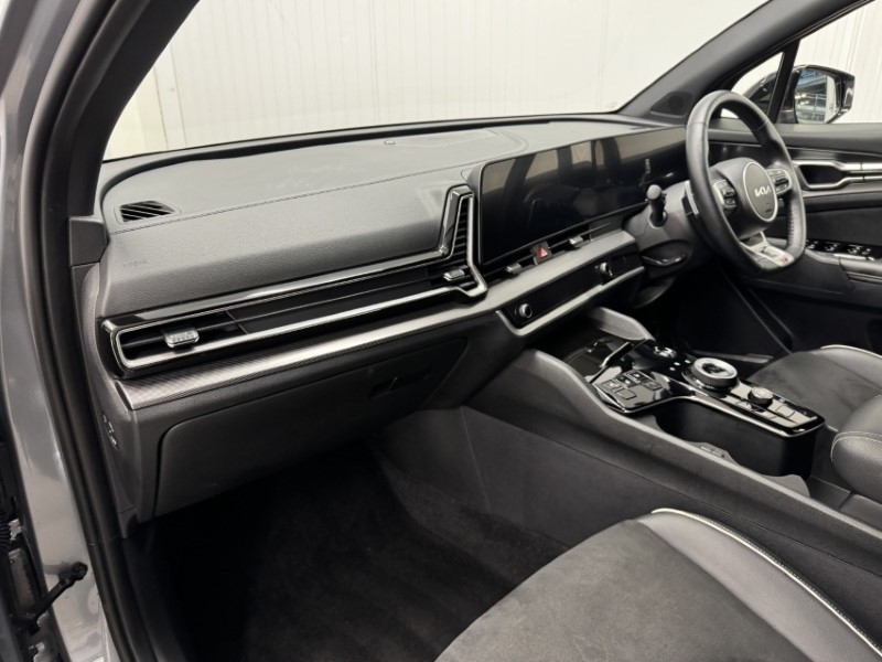 2025 (75) KIA SPORTAGE 1.6T GDi 207 HEV GT-Line 5dr Auto 5203814