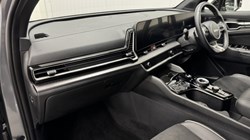 2025 (75) KIA SPORTAGE 1.6T GDi 207 HEV GT-Line 5dr Auto 5203814