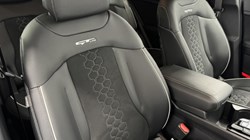 2025 (75) KIA SPORTAGE 1.6T GDi 207 HEV GT-Line 5dr Auto 5134224