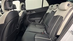 2025 (75) KIA SPORTAGE 1.6T GDi HEV GT-Line S 5dr Auto 5114834