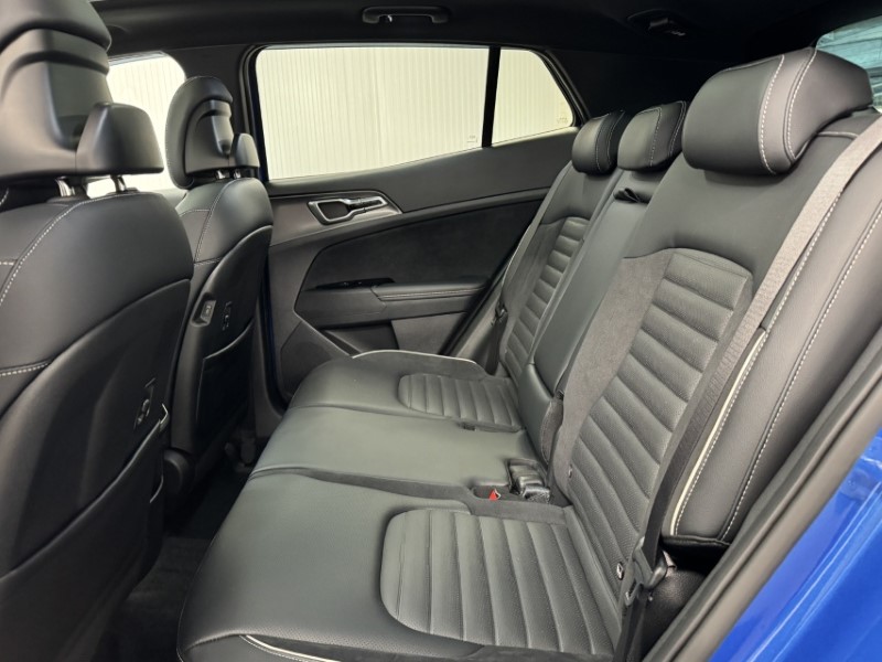 2023 (73) KIA SPORTAGE 1.6T GDi HEV GT-Line S 5dr Auto 5123647