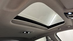 2022 (72) KIA NIRO 1.6 GDi Hybrid 4 5dr DCT 5143635