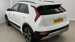 2022 (72) KIA NIRO 1.6 GDi Hybrid 4 5dr DCT 5143649