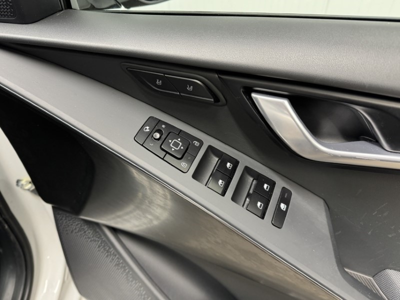 2022 (72) KIA NIRO 1.6 GDi Hybrid 4 5dr DCT 5143656