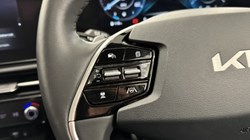 2022 (72) KIA NIRO 1.6 GDi Hybrid 4 5dr DCT 5143645