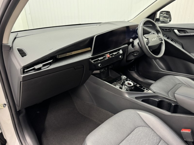 2022 (72) KIA NIRO 1.6 GDi Hybrid 4 5dr DCT 5143633