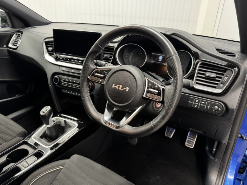2023 (73) KIA CEED 1.5T GDi ISG GT-Line 5dr 5153325