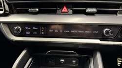 2025 (25) KIA SPORTAGE 1.6T GDi 207 HEV GT-Line 5dr Auto 5202125