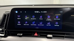 2025 (25) KIA SPORTAGE 1.6T GDi 207 HEV GT-Line 5dr Auto 5202128