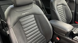 2024 (24) KIA SPORTAGE 1.6T GDi PHEV GT-Line S 5dr Auto AWD 5174439