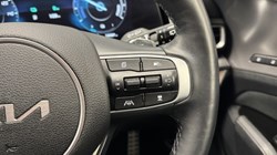 2024 (24) KIA SPORTAGE 1.6T GDi PHEV GT-Line S 5dr Auto AWD 5174445