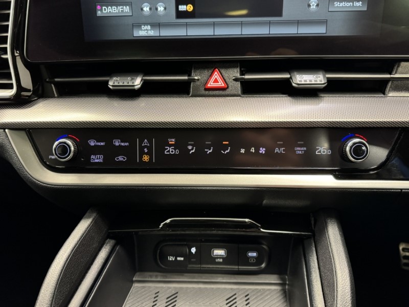 2024 (24) KIA SPORTAGE 1.6T GDi PHEV GT-Line S 5dr Auto AWD 5174468