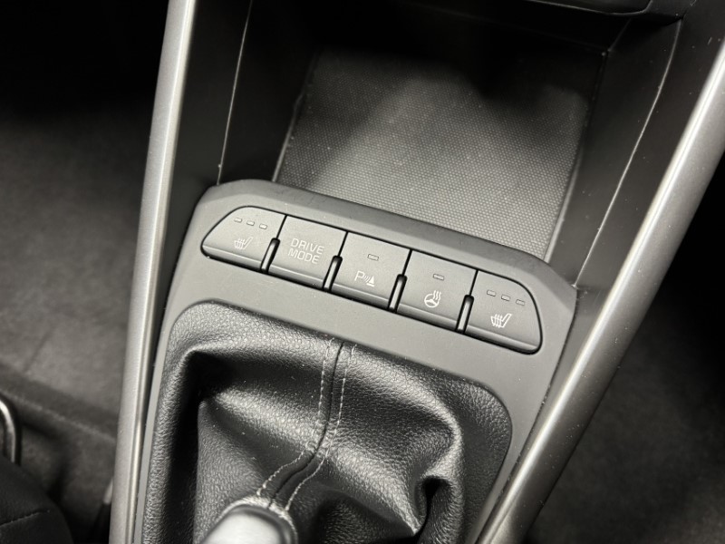 2025 (25) KIA STONIC 1.0T GDi 48V 98 GT-Line S 5dr 5168510