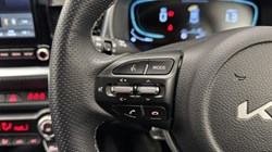 2025 (25) KIA STONIC 1.0T GDi 48V 98 GT-Line S 5dr 5168517