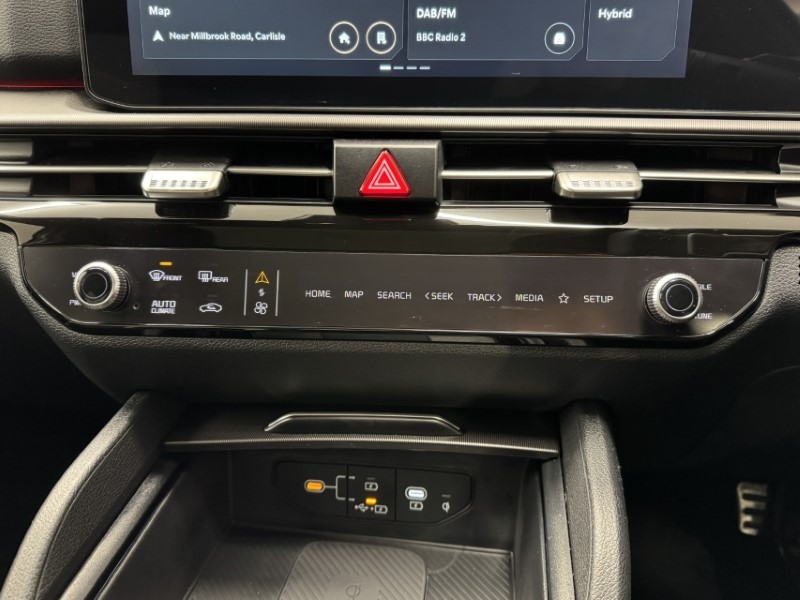 2025 (75) KIA SPORTAGE 1.6T GDi HEV GT-Line S 5dr Auto 5171876