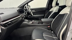2025 (75) KIA SPORTAGE 1.6T GDi HEV GT-Line S 5dr Auto 5171848