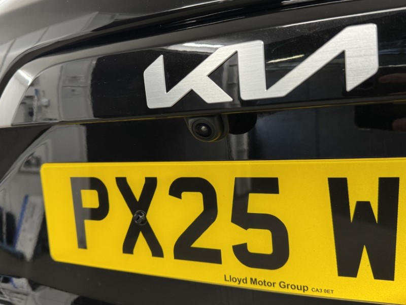 2025 (25) KIA NIRO 1.6 GDi 127 Hybrid 3 5dr DCT 5138878