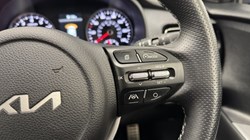 2024 (24) KIA STONIC 1.0T GDi 48V GT-Line S 5dr 5163367