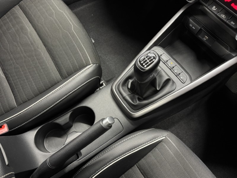 2024 (24) KIA STONIC 1.0T GDi 48V GT-Line S 5dr 5163359