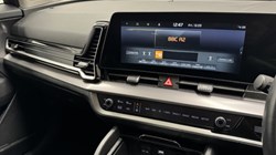 2022 (22) KIA SPORTAGE 1.6T GDi HEV 3 5dr Auto 5176425