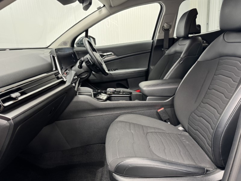2022 (22) KIA SPORTAGE 1.6T GDi HEV 3 5dr Auto 5176422