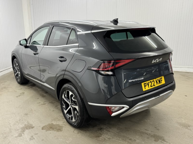 2022 (22) KIA SPORTAGE 1.6T GDi HEV 3 5dr Auto 5176414