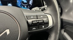 2022 (22) KIA SPORTAGE 1.6T GDi HEV 3 5dr Auto 5176432