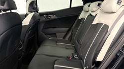 2025 (75) KIA SPORTAGE 1.6T GDi HEV GT-Line S 5dr Auto 5166118