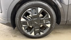 2025 (75) KIA SPORTAGE 1.6T GDi HEV GT-Line S 5dr Auto 5166117