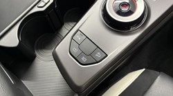 2025 (75) KIA SPORTAGE 1.6T GDi HEV GT-Line S 5dr Auto 5166128