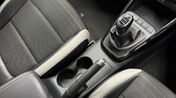 2023 (23) KIA STONIC 1.0T GDi 48V Connect 5dr 5197337