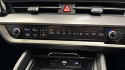 2025 (74) KIA SPORTAGE 1.6T GDi 207 HEV 3 5dr Auto 5177531