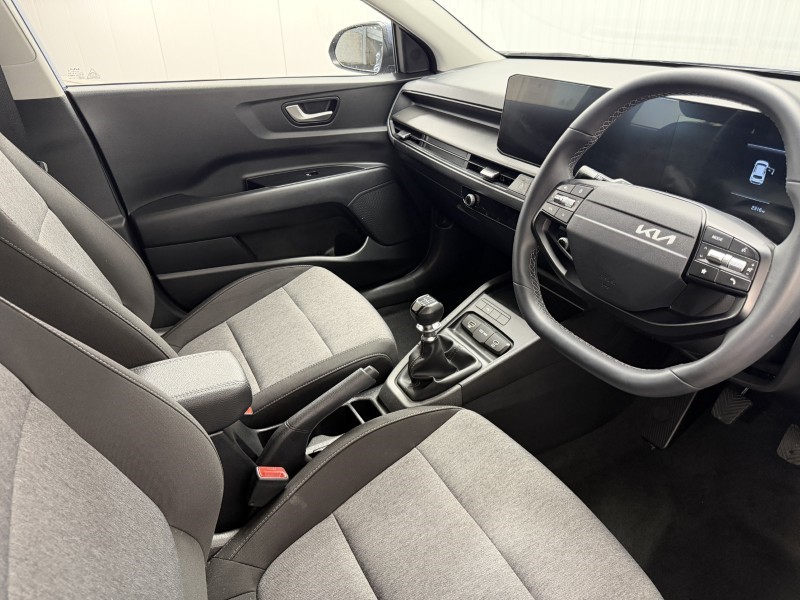 2026 (26) KIA STONIC 1.0T GDi 98 Pure 5dr 5772843