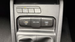 2026 (26) KIA STONIC 1.0T GDi 98 Pure 5dr 5772855