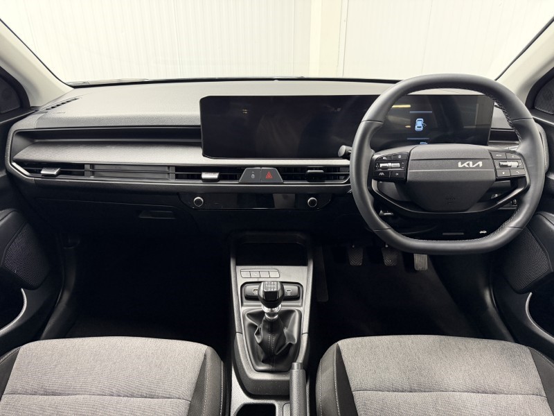 2026 (26) KIA STONIC 1.0T GDi 98 Pure 5dr 5772840