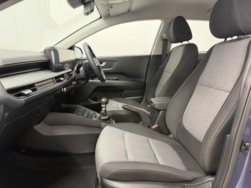 2026 (26) KIA STONIC 1.0T GDi 98 Pure 5dr 5772837
