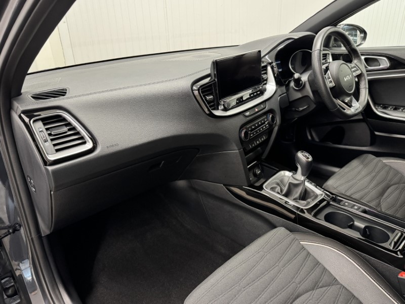 2023 (73) KIA CEED 1.5T GDi ISG GT-Line 5dr 5197662