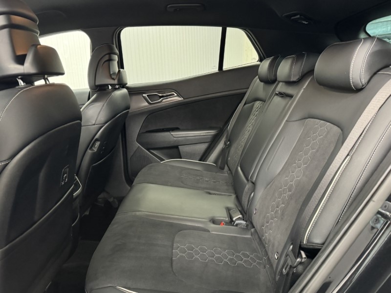 2023 (23) KIA SPORTAGE 1.6T GDi HEV GT-Line 5dr Auto 5231597