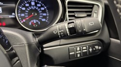 2025 (25) KIA CEED 1.5T GDi ISG 138 GT-Line 5dr 5193185