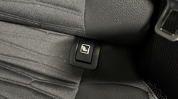 2025 (25) KIA CEED 1.5T GDi ISG 138 GT-Line 5dr 5193164