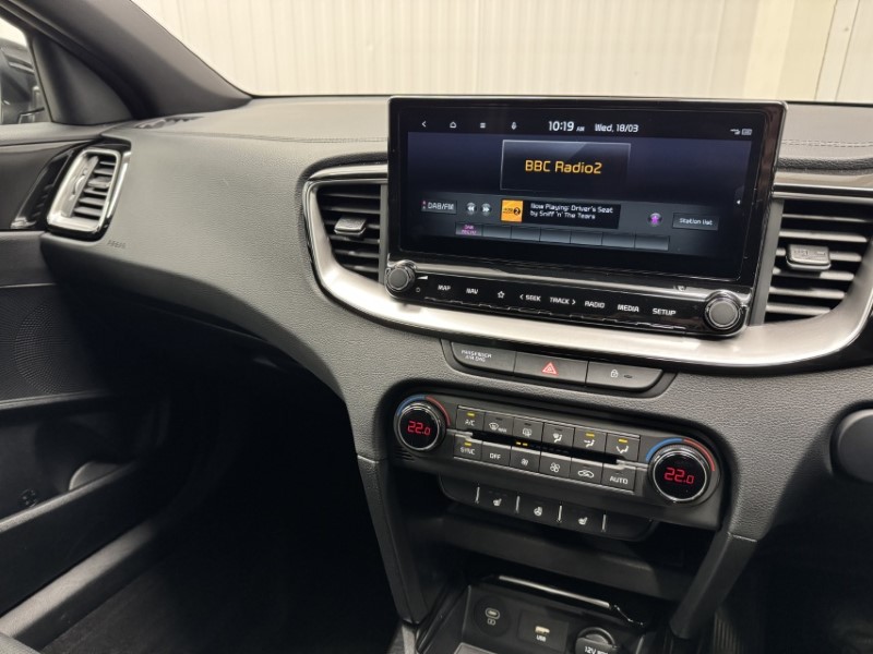 2025 (25) KIA CEED 1.5T GDi ISG 138 GT-Line 5dr 5193173